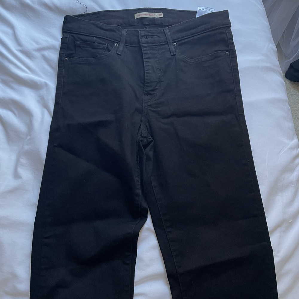 Levi 314 Shaping Straight Jean